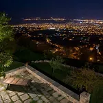 Paradosiako Saratsi - Traditional Pensión Volos