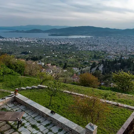 Paradosiako Saratsi - Traditional 3*