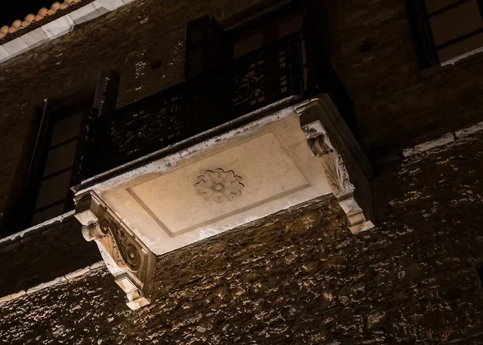 Paradosiako Saratsi - Traditional Maison d'hôtes 3*