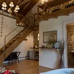 Casa de hóspedes Paradosiako Saratsi - Traditional Volos