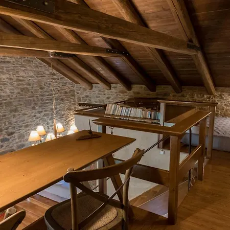 Paradosiako Saratsi - Traditional 3* וולוס