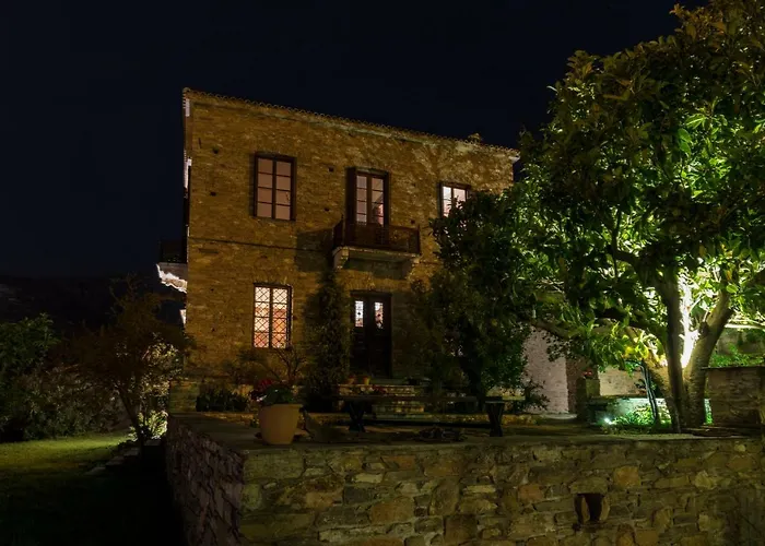 Guest house Paradosiako Saratsi - Traditional